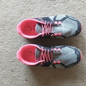 On Cloud Cloudtec Running Shoes Women's 7.5 Gray Black Neon Pink